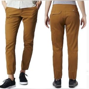 Mountain Hardware Kentro Cord Pant size 10 regular in Golden Brown.